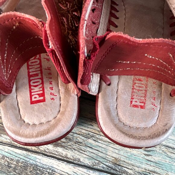 Pikolinos Romana Slingback Sandals Womens 9-9.5 Red Leather Slip On Floral Shoes - Picture 11 of 12